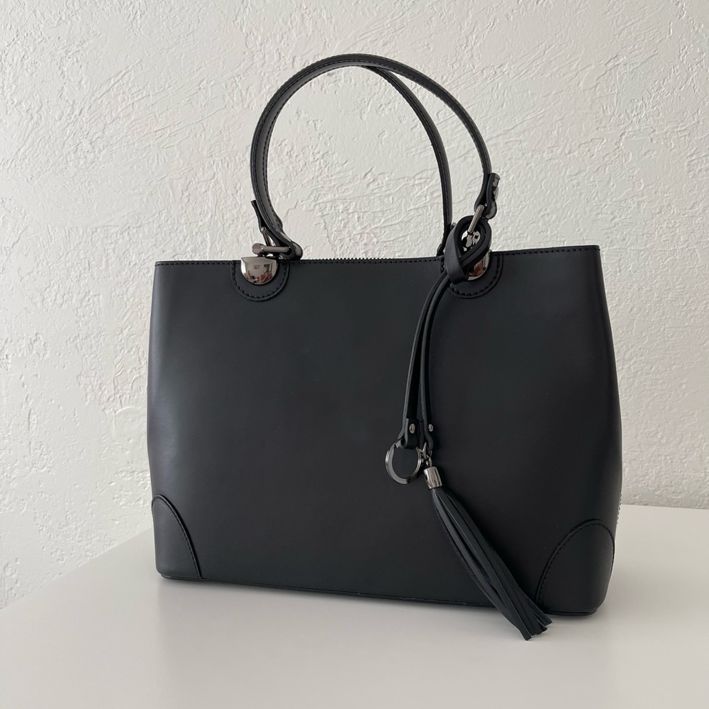 New Cielo Celeste matte black Italian leather handbag
